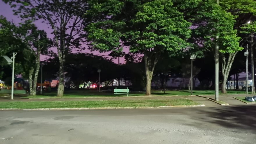 Escuridão na Praça do Canário é alvo de reclamações
