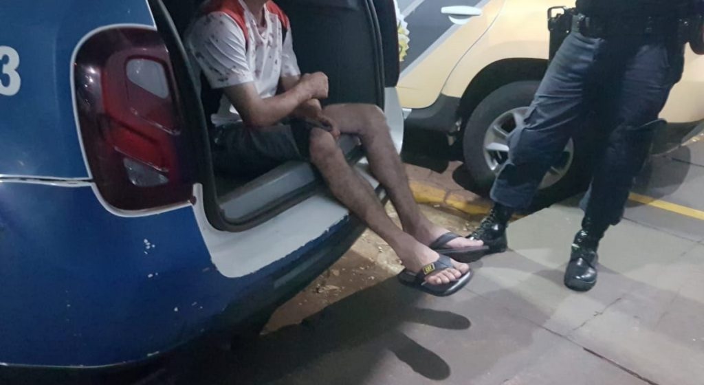 Homem é detido acusado de agredir a ex-sogra da atual companheira
