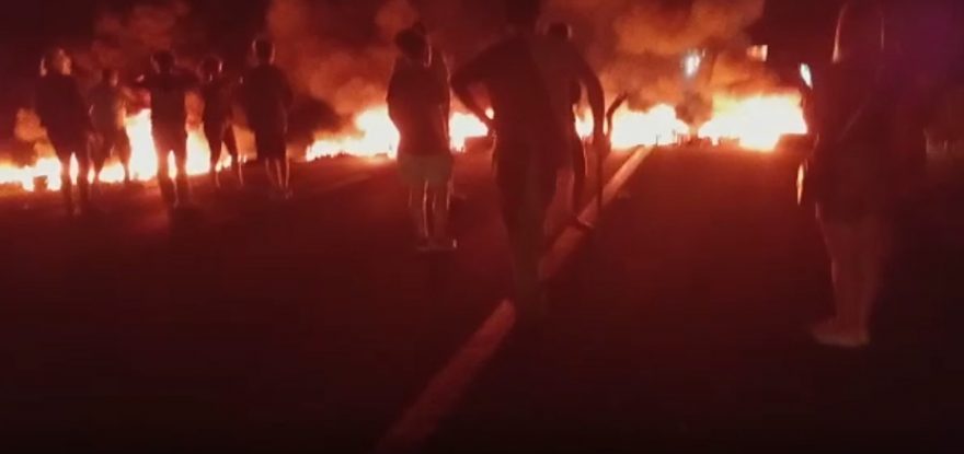 Bloqueios são registrados em Céu Azul e atrasos são relatados na rodoviária de Cascavel