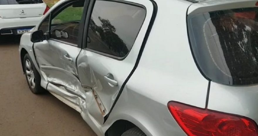Colisão de trânsito é registrada no Bairro Pacaembu