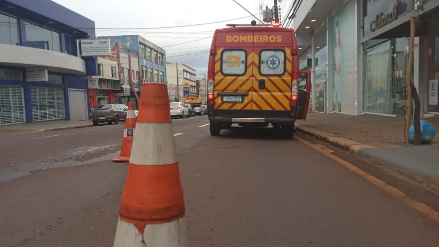 Após colisão no Centro, mulher fica ferida