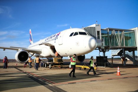 Terminal de Cascavel agora é oficialmente Aeroporto Regional do Oeste Imagem referente a Terminal de Cascavel agora é oficialmente Aeroporto Regional do Oeste