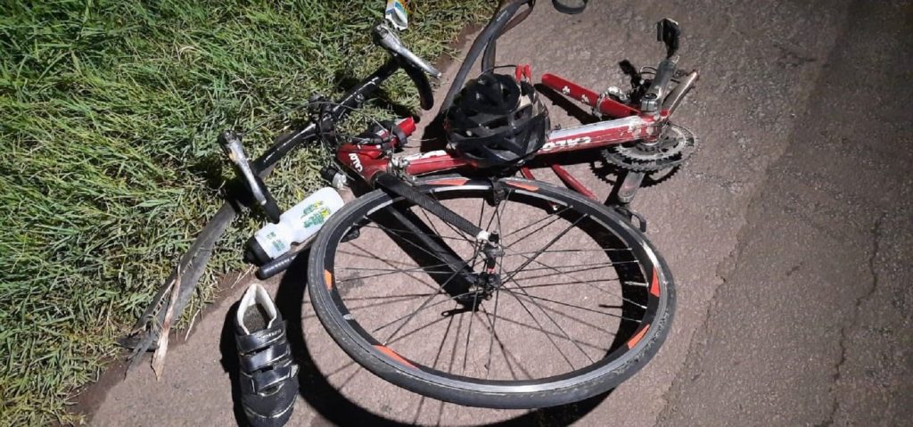 Ciclista fica gravemente ferido ao ser atropelado por caminhão em Mandaguari