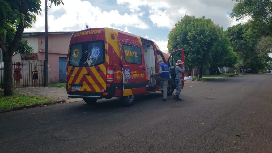 Leiturista da Copel é atacado por Pitbull em residência no Universitário