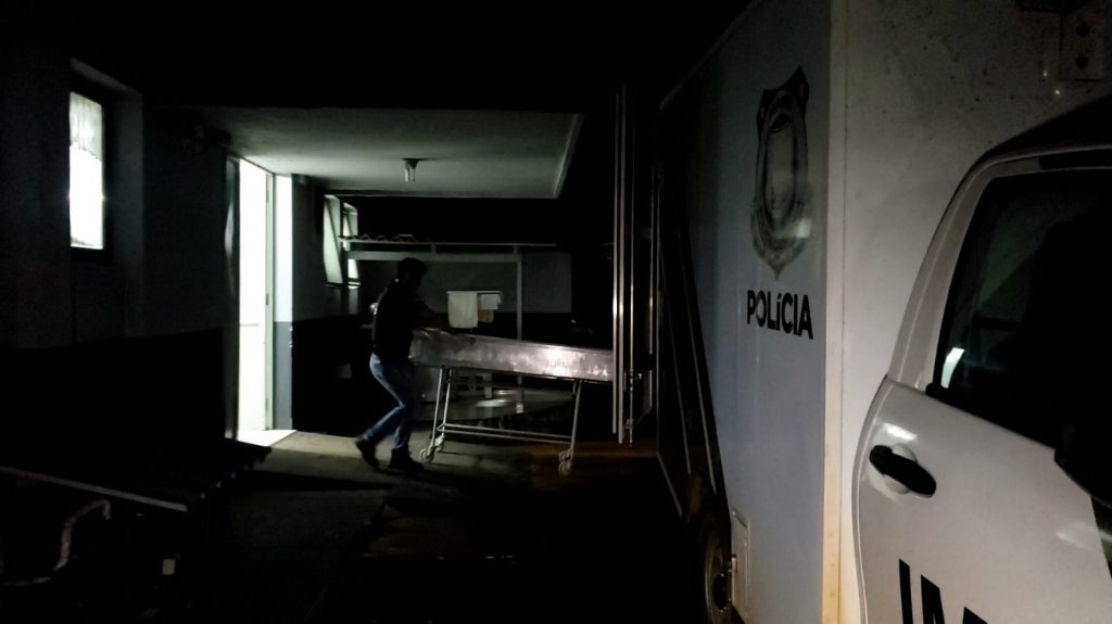Corpo de jovem de 25 anos é encontrado com tiro na cabeça no Parque Verde Corpo de jovem de 25 anos é encontrado com tiro na cabeça no Parque Verde
