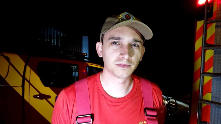 Tenente Lucas Gabriel dá detalhes sobre o incêndio que destruiu casa no São Cristóvão