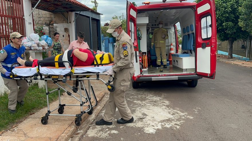 Idosa de 75 anos fica ferida ao sofrer queda no Bairro Brasília