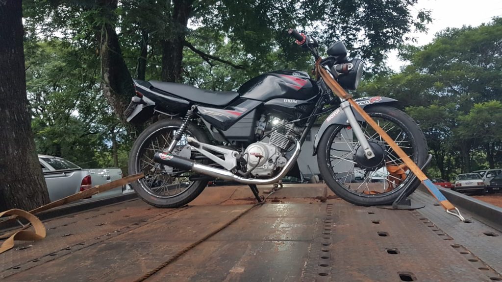 Moto furtada é recuperada no Santa Cruz