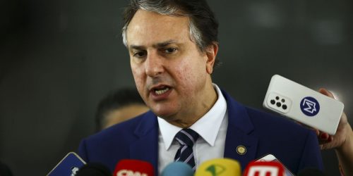 Bolsas da Capes e do CNPq devem ter reajuste ainda em janeiro Imagem referente a Bolsas da Capes e do CNPq devem ter reajuste ainda em janeiro