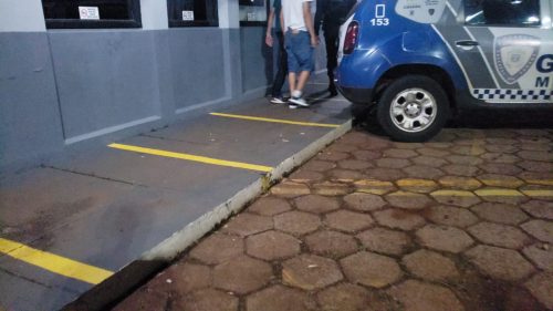Dupla é detida por embriaguez ao volante