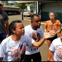 Imagem referente a Familiares dos jovens mortos no Morumbi pedem por justiça na Delegacia