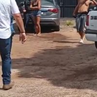 Imagem referente a Após diligências, suspeito pelo homicídio de Vanderson de Oliveira é encaminhado para ser ouvido