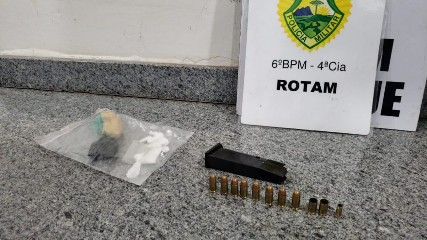Rotam apreende drogas e munição e é recebida com tiros em abordagem