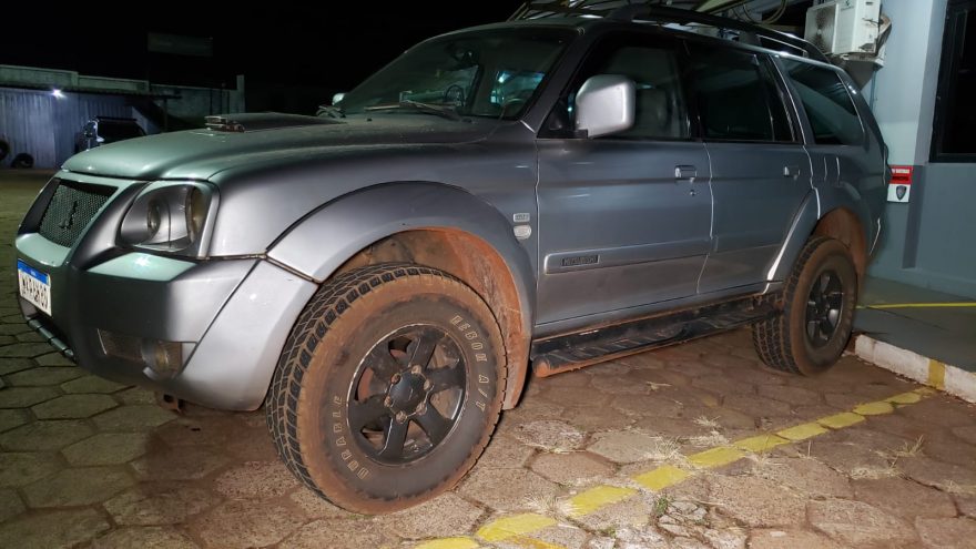 Após separação, mulher fica com Pajero e ex-marido registra alerta de furto; caso acabou na delegacia