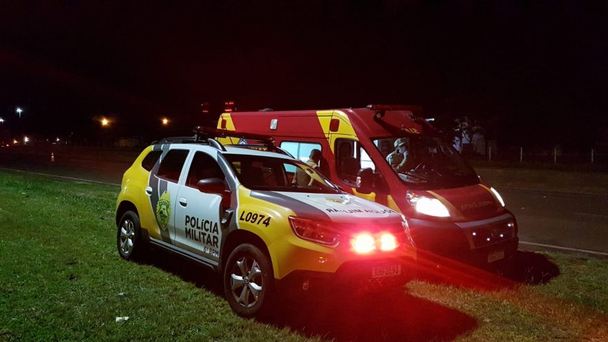 Homem encontrado ferido na rodovia BR-277 é atendido pelo Siate, no bairro Santos Dumont