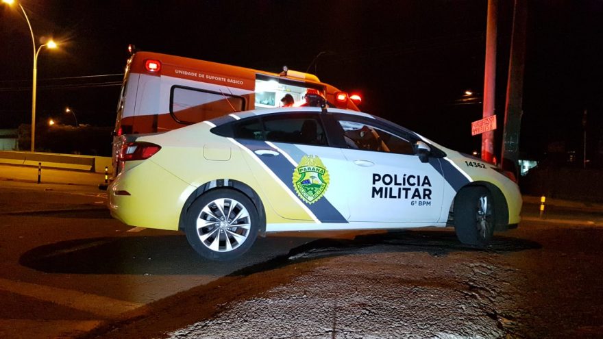 PM resgata homem em situação de risco no viaduto da Rocha Pombo