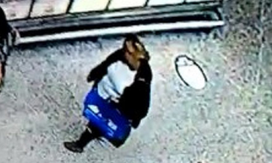 Câmera registra furto em supermercado