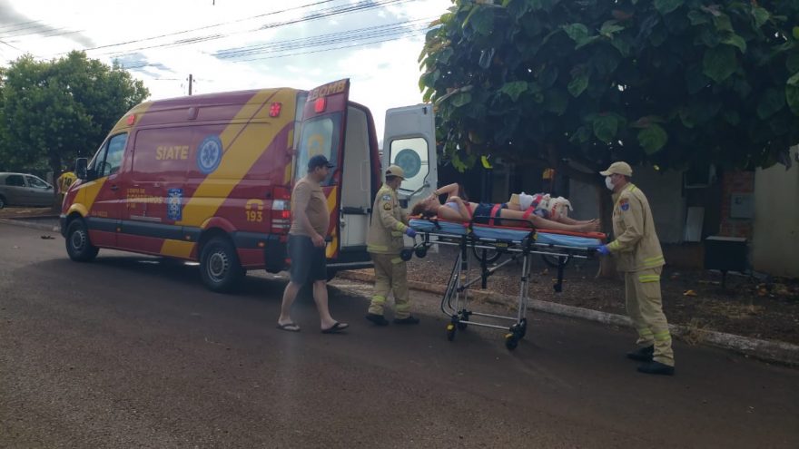 Adolescente fica ferida após sofrer queda em residência no Santos Dumont