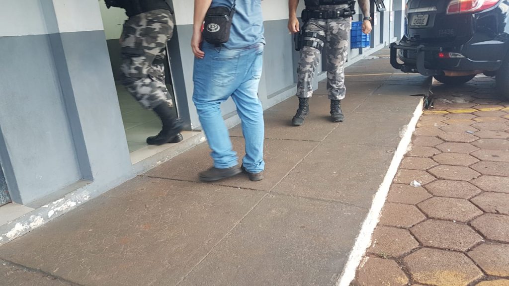 Com dívida de R$ 11 mil em pensão alimentícia, homem é detido no Centro