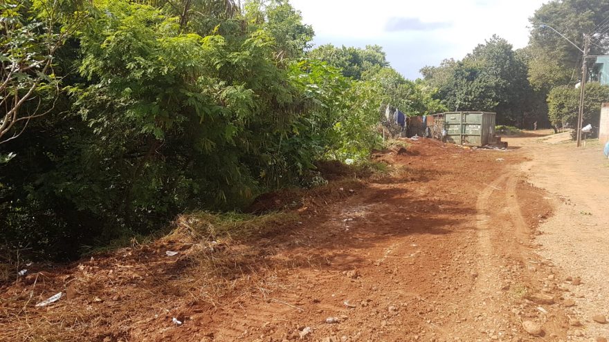 Habitações irregulares são desmanchadas