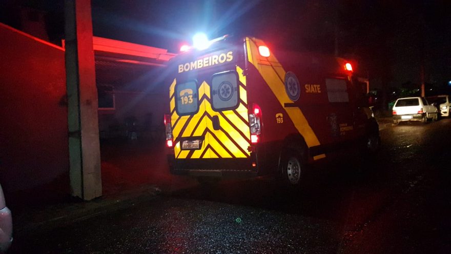 Idosa fica ferida ao sofrer queda no Jardim Bela Vista