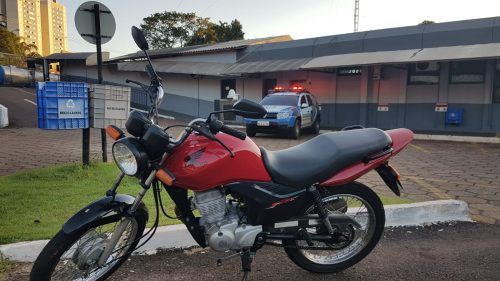 Homem que foi preso empurrando moto furtada na madrugada é condenado
