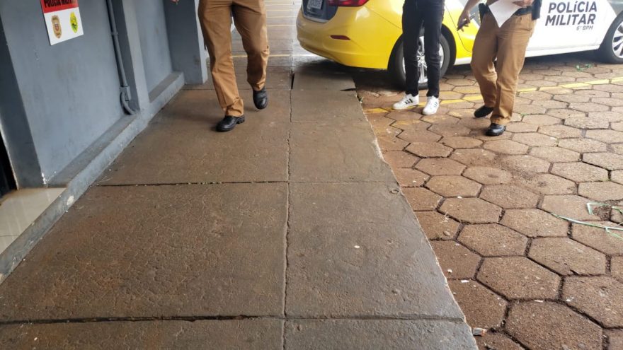 Motorista que se envolveu em acidente no Centro é detido