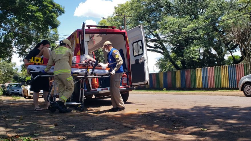 Mulher cai de cadeira e mobiliza Siate ao Coqueiral