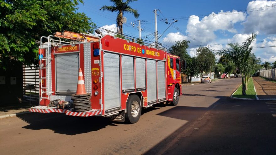Princípio de incêndio em churrasqueira mobiliza Bombeiros