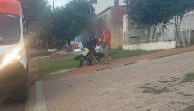 Imagem referente a Mulher atingida por fachada da Lojas Americanas é socorrida novamente