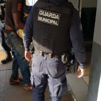 Imagem referente a Homem detido em abordagem social é identificado como suspeito de estupro no Riviera