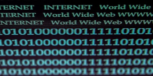 Crimes na web contra crianças se modernizaram, dizem especialistas