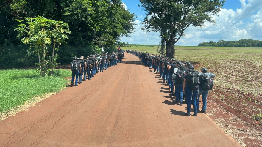 Alunos soldados da 3ª Esfaep de Cascavel participam de atividades de campo no BPFron