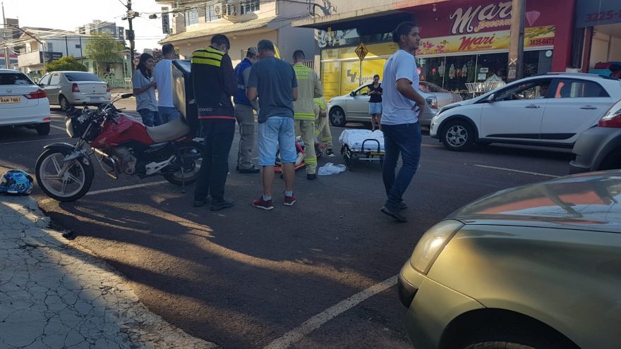 Homem fica ferido após ser atropelado na Rua Cuiabá