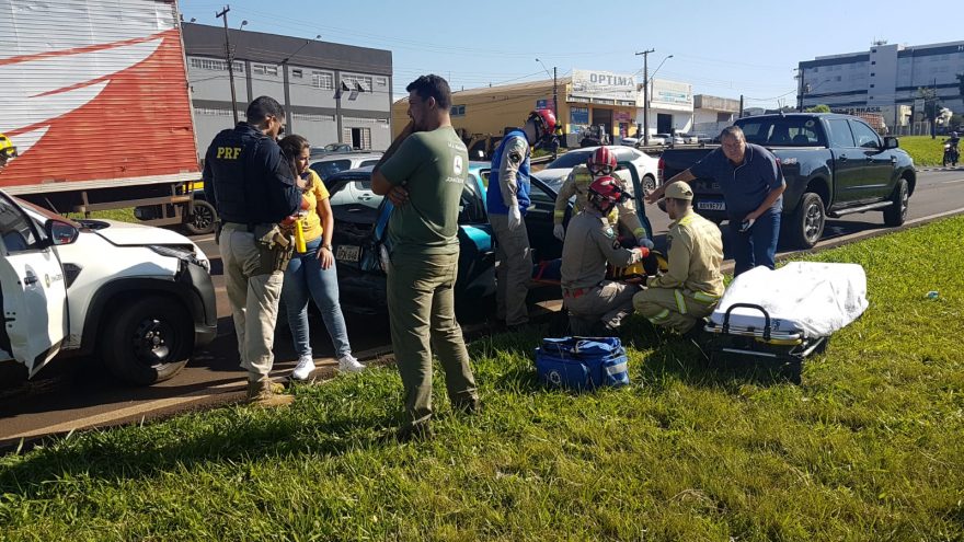 Corsa, Ranger e Strada se envolvem em colisão na rodovia BR-277