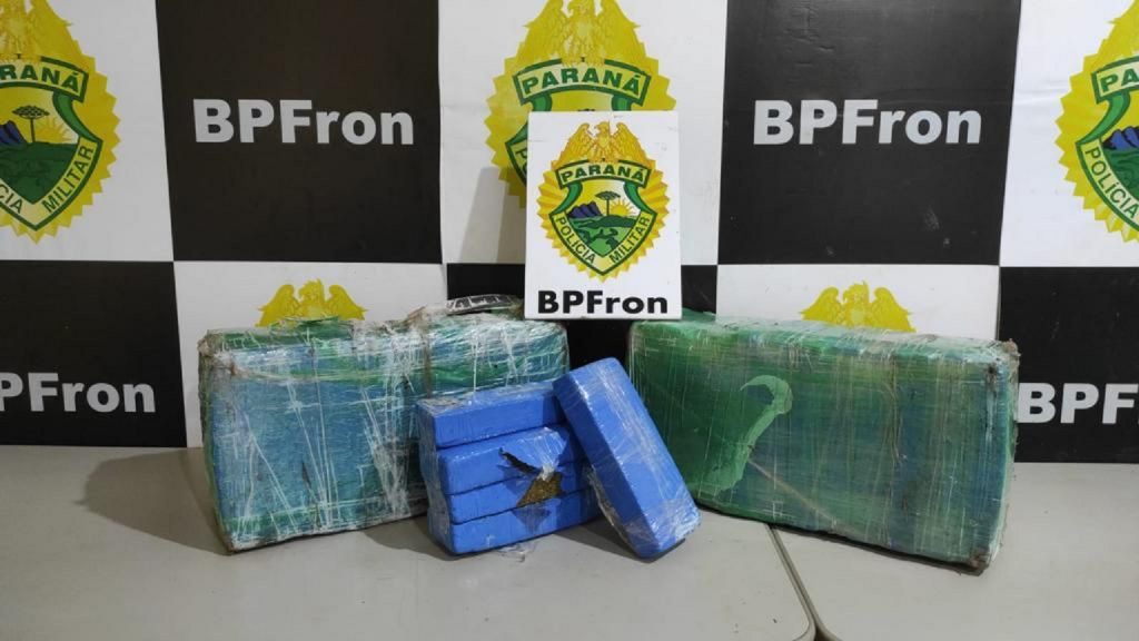 BPFron apreende 45 Kg de maconha em Guaíra BPFron apreende 45 Kg de maconha em Guaíra