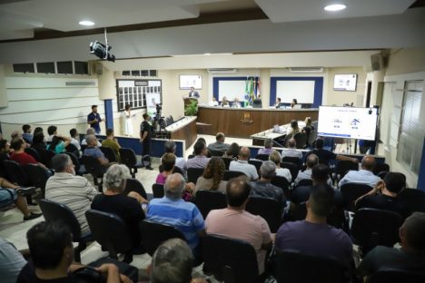 Em audiência pública, DER/PR detalha contratação para travessia do ferry-boat de Guaratuba Imagem referente a Em audiência pública, DER/PR detalha contratação para travessia do ferry-boat de Guaratuba