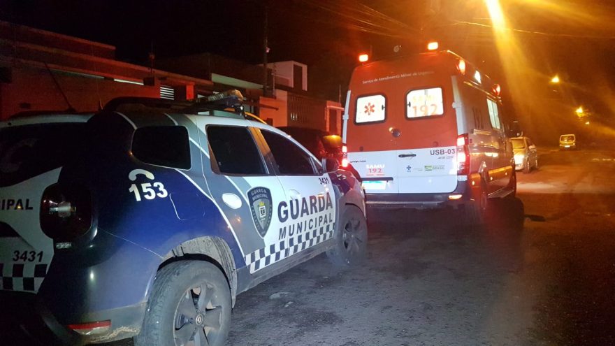 GM e Samu são mobilizados para conter homem em surto agressivo no Santa Felicidade