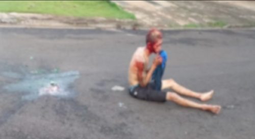 Homem leva garrafada na cabeça durante agressões e é socorrido pelo Corpo de Bombeiros no Brasília