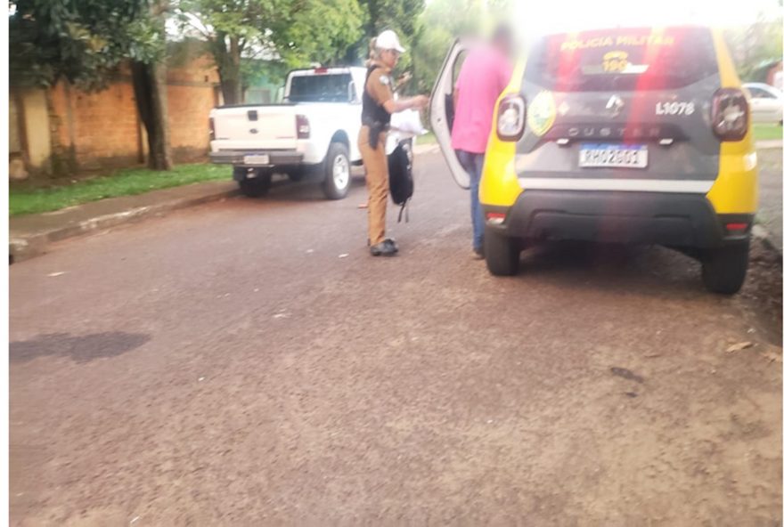 Condutor de Dodge Ram é detido por embriaguez ao volante no Paulo Godoy