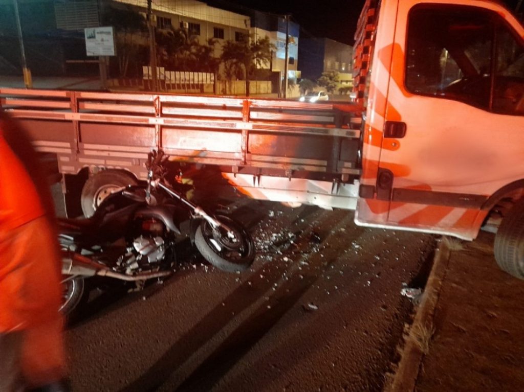 Acidente deixa duas pessoas gravemente feridas em Toledo