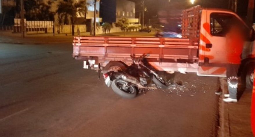 Câmera de segurança registra grave acidente em Toledo
