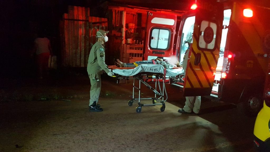 Jovem de 20 anos é socorrida pelo Siate em ocorrência de agressão no Interlagos Jovem de 20 anos é socorrida pelo Siate em ocorrência de agressão no Interlagos