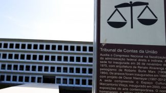 TCU autoriza privatização de dois portos e de hidrelétrica TCU autoriza privatização de dois portos e de hidrelétrica