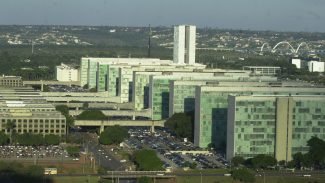 Governo adapta orçamento de 2023 à nova estrutura ministerial