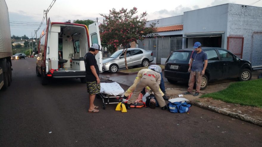 Motociclista fica ferido ao sofrer queda no Cascavel Velho
