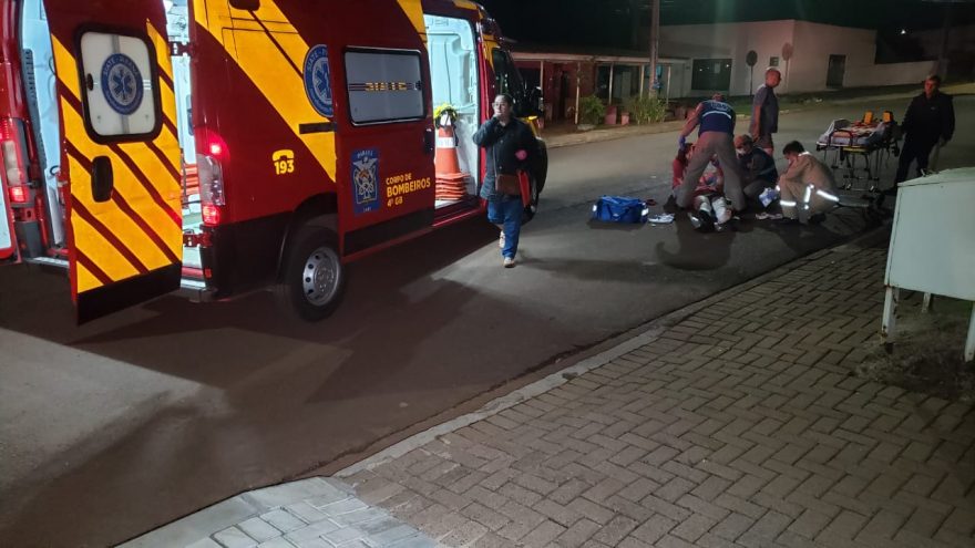 Duas pessoas ficam feridas após serem atacadas por cães rottweiler no bairro Cataratas