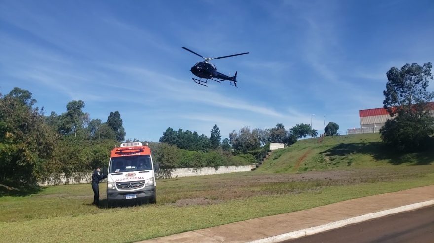 Vítima de grave acidente é trazida de helicóptero para Cascavel