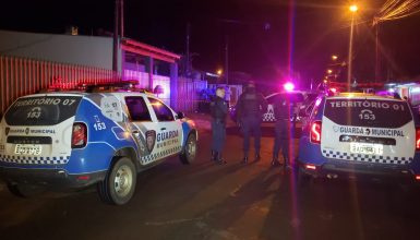 Imagem referente a Casal é atingido por disparos de arma de fogo; ele levou quatro tiros e ela um nas costas
