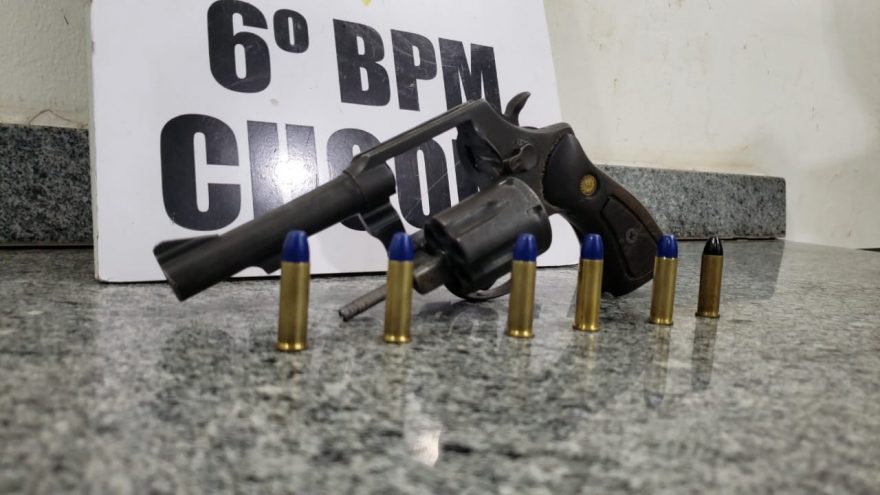 Após denúncia, homem é detido com arma de fogo no Brasília